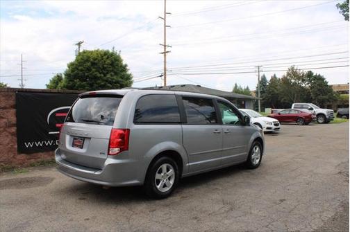 2013 Dodge Grand Caravan SXT