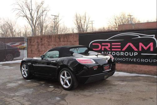 2008 Saturn Sky Base 2dr Convertible