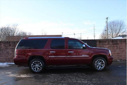 2009 GMC Yukon XL Denali