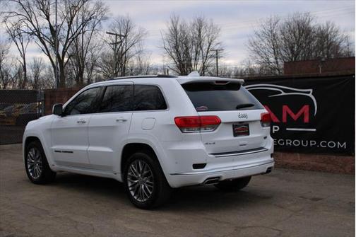 2017 Jeep Grand Cherokee Summit