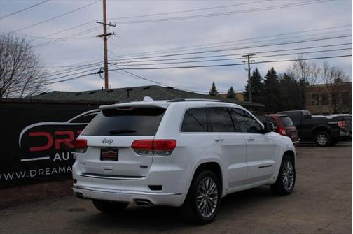 2017 Jeep Grand Cherokee Summit