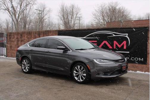 2016 Chrysler 200 S