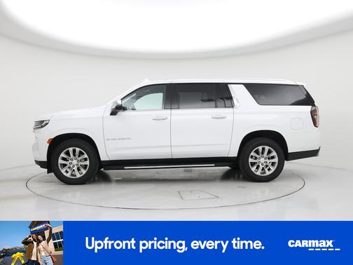 White 2023 Chevrolet Suburban Premier