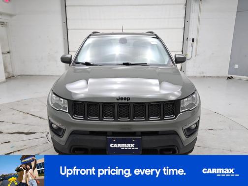 Gray 2019 Jeep Compass Upland
