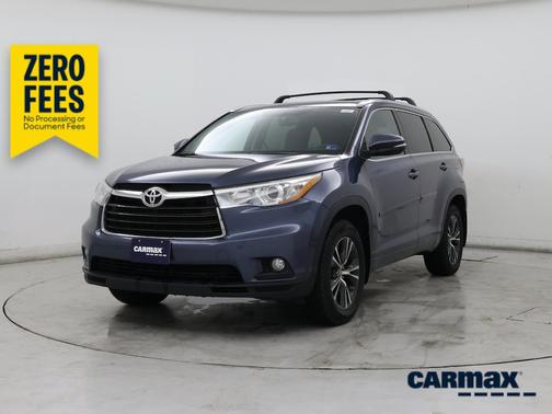Blue 2016 Toyota Highlander XLE