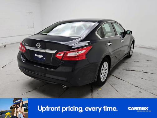 Blue 2016 Nissan Altima S