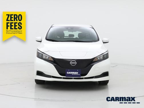 White 2025 Nissan Leaf S