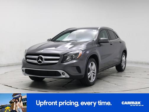 Gray 2017 Mercedes-Benz GLA 250
