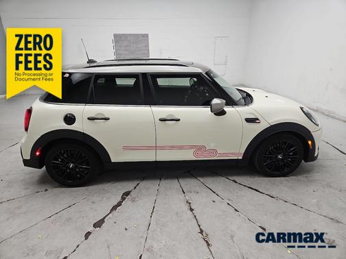 White 2023 MINI Hardtop S