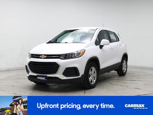White 2018 Chevrolet Trax LS
