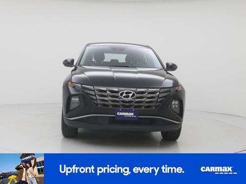 Black 2022 Hyundai TUCSON SE