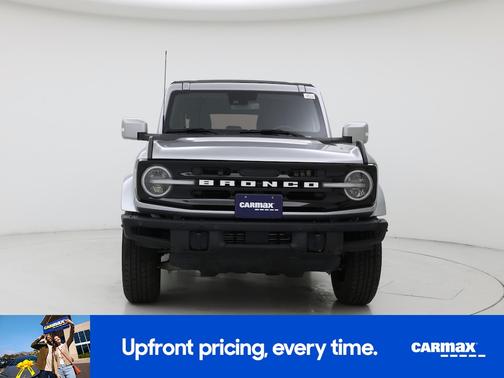 Silver 2024 Ford Bronco Outer Banks