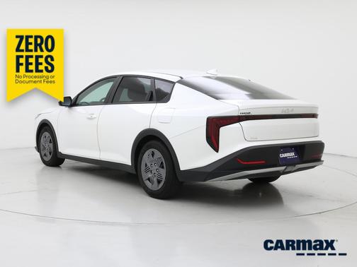 White 2025 Kia K4 LX