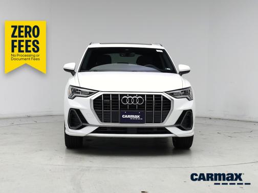 White 2024 Audi Q3 S-Line Premium