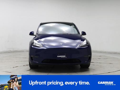 Blue 2023 Tesla Model Y Long Range