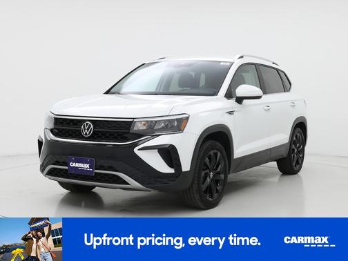 White 2023 Volkswagen Taos SE