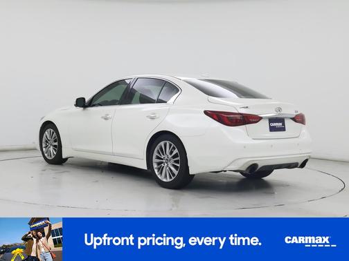 White 2018 INFINITI Q50 Luxe