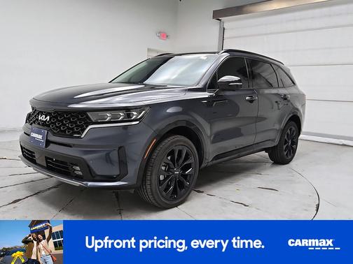 Gray 2023 Kia Sorento SX Prestige