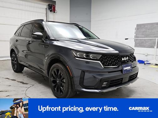 Gray 2023 Kia Sorento SX Prestige