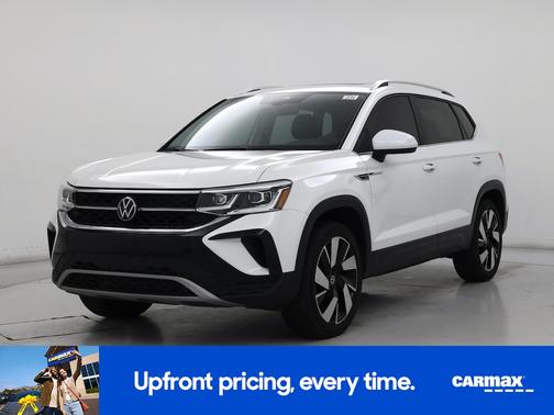 White 2024 Volkswagen Taos SEL