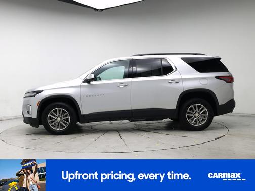 Silver 2022 Chevrolet Traverse LT Cloth