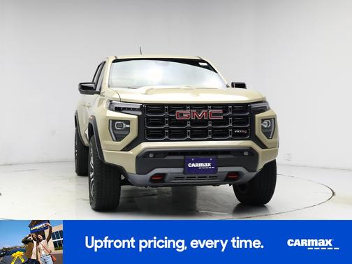 2024 GMC Canyon AT4