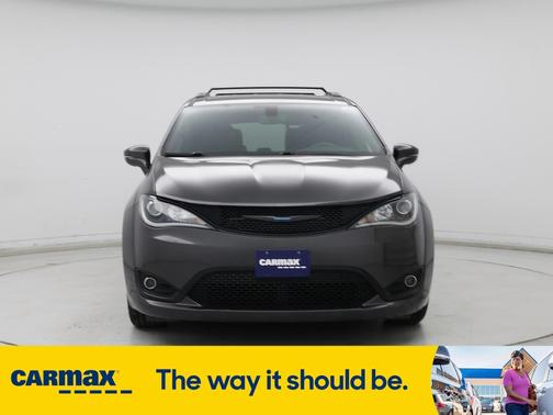 2020 Chrysler Pacifica Hybrid Limited