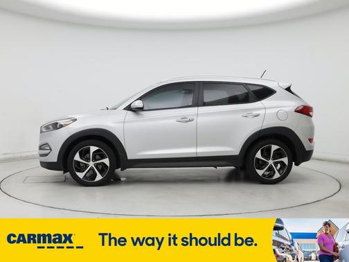 2016 Hyundai TUCSON Sport