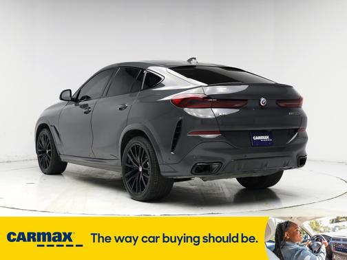 2023 BMW X6 M50i