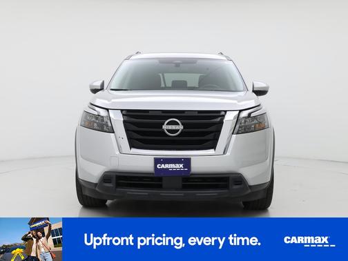 Silver 2023 Nissan Pathfinder SV