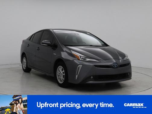 Gray 2019 Toyota Prius XLE