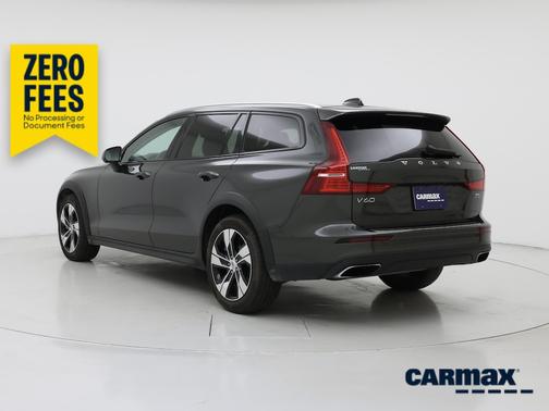 Gray 2022 Volvo V60 Cross Country T5