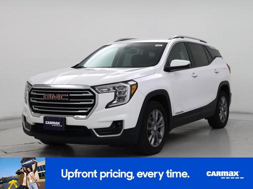 White 2023 GMC Terrain SLT