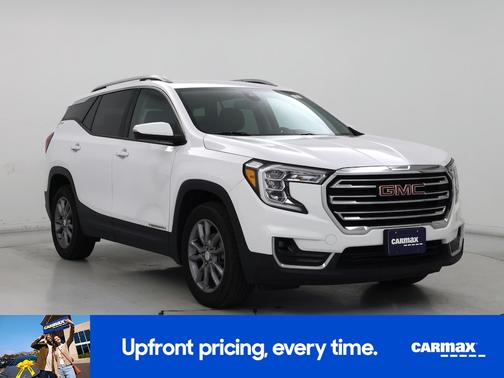 White 2023 GMC Terrain SLT