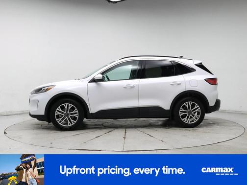 White 2021 Ford Escape SEL