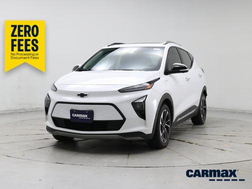 White 2023 Chevrolet Bolt EUV Premier