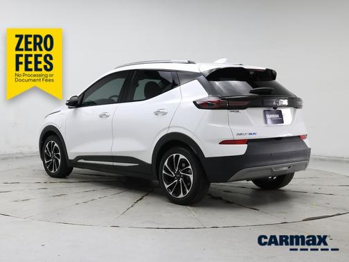 White 2023 Chevrolet Bolt EUV Premier