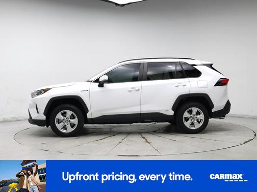 White 2021 Toyota RAV4 Hybrid XLE