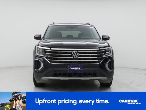 Black 2024 Volkswagen Atlas SE w/Tech