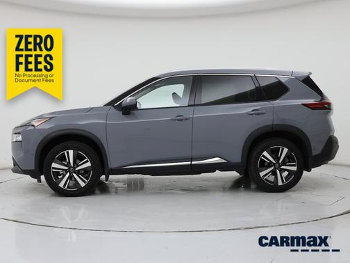 Gray 2023 Nissan Rogue SL