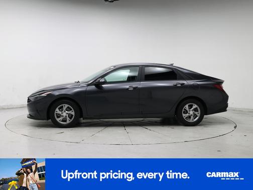 2021 Hyundai ELANTRA SE