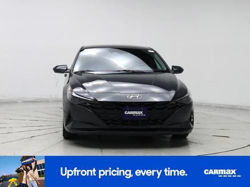2021 Hyundai ELANTRA SE