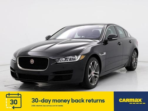 Photo 4 of 26 of 2017 Jaguar XE 35t Premium