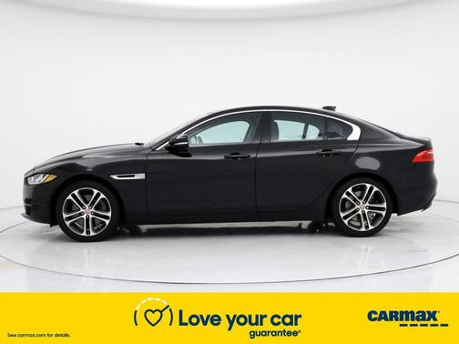 Photo 3 of 26 of 2017 Jaguar XE 35t Premium