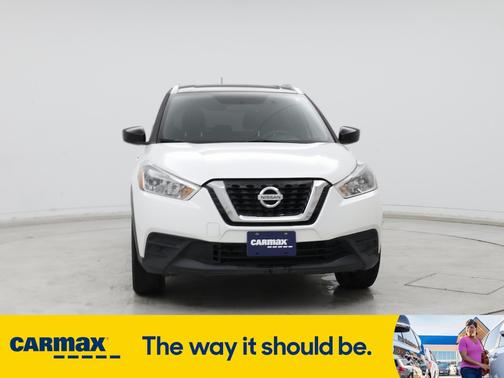 2019 Nissan Kicks SV