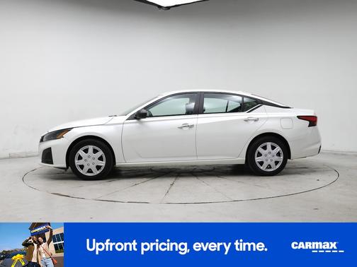 2024 Nissan Altima SV