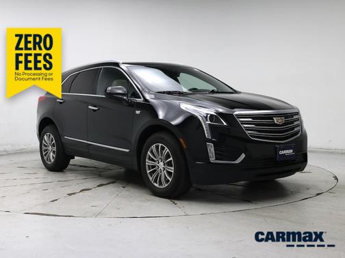 Black 2018 Cadillac XT5 Luxury
