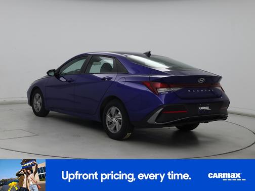 2024 Hyundai ELANTRA SE