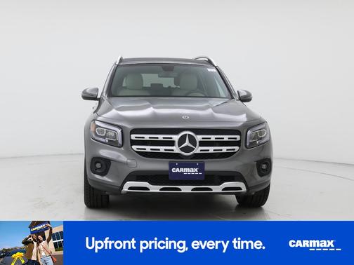 Gray 2023 Mercedes-Benz GLB 250