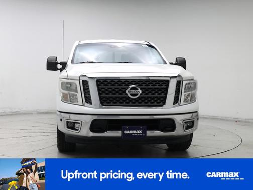 2018 Nissan Titan SV